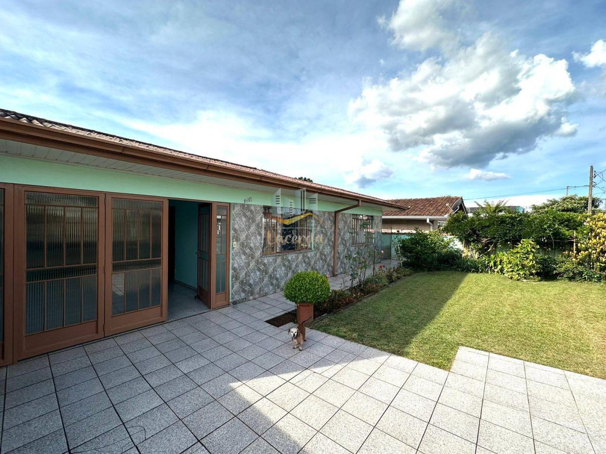 CASA IMPERDÍVEL! LOCALIZADA NO CENTRO DE PIRAQUARA. - Nilson Lacerda Filho Corretor de Imóveis