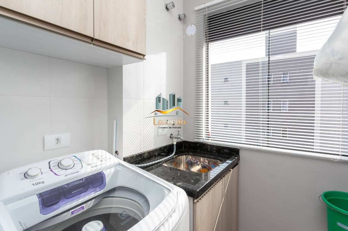 Apartamento à venda em Pinhais - Nilson Lacerda Filho Corretor de Imóveis