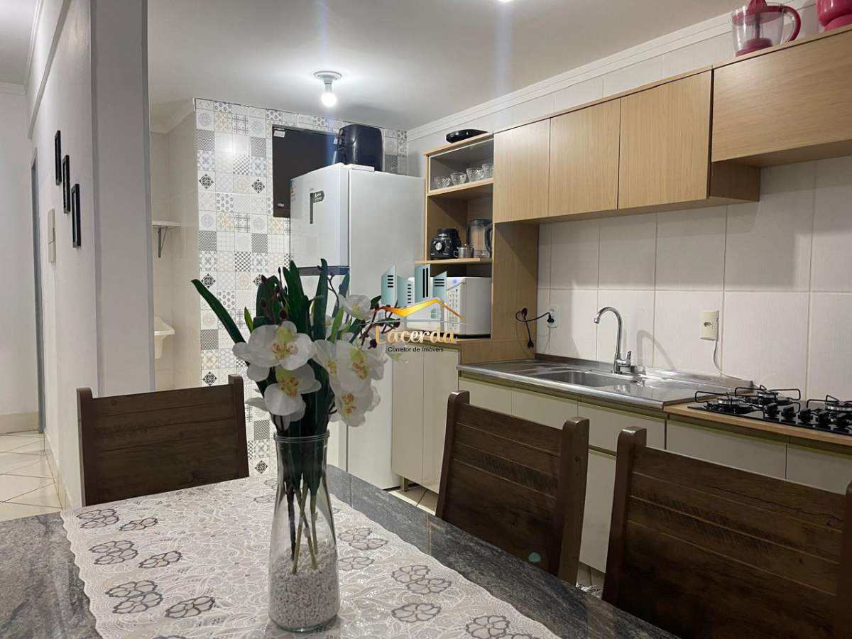 APARTAMENTO À VENDA EM BOMBINHAS - SC - Nilson Lacerda Filho Corretor de Imóveis