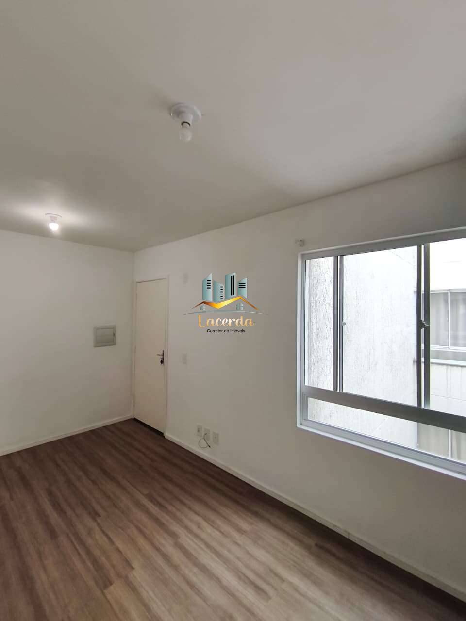 APARTAMENTO À VENDA EM CAMPO LARGO! - Nilson Lacerda Filho Corretor de Imóveis