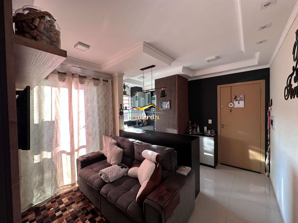 APARTAMENTO À VENDA NO CENTRO DE PIRAQUARA – CONDOMÍNIO ANA CAROLINA! - Nilson Lacerda Filho Corretor de Imóveis
