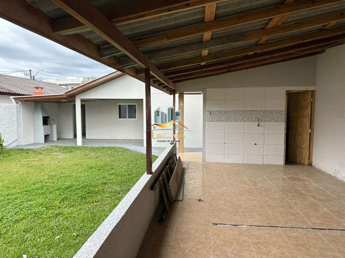 Casa à venda, com 3 quartos, 100m2m² - Nilson Lacerda Filho Corretor de Imóveis