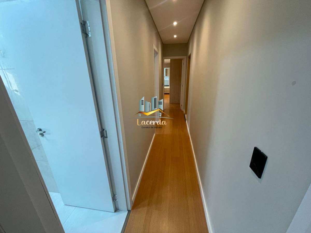 Casa à venda, com 3 quartos, 152m2m² - Nilson Lacerda Filho Corretor de Imóveis