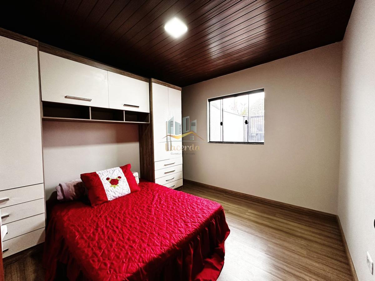 Casa a venda no centro de Piraquara! - Nilson Lacerda Filho Corretor de Imóveis