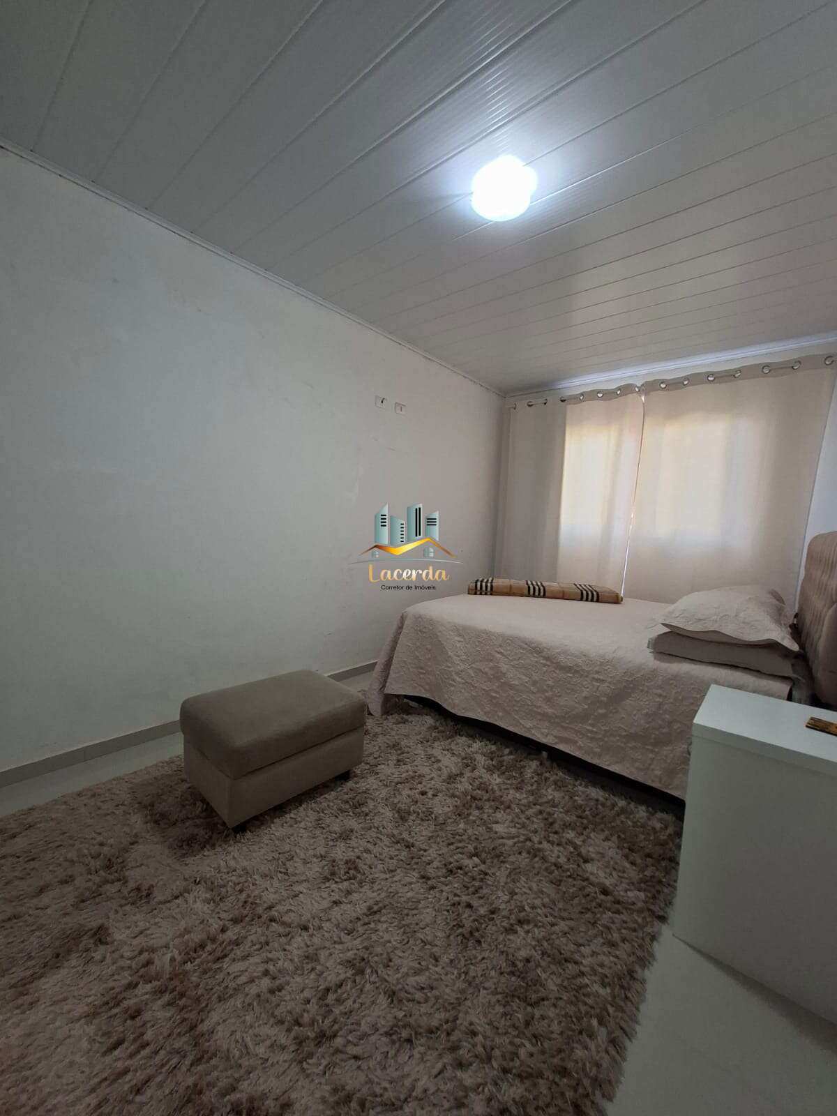 Casa à Venda No Centro de Piraquara - Nilson Lacerda Filho Corretor de Imóveis