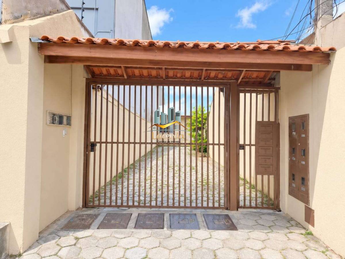 Excelente casa em condomínio à venda! Pinhais/PR - Nilson Lacerda Filho Corretor de Imóveis