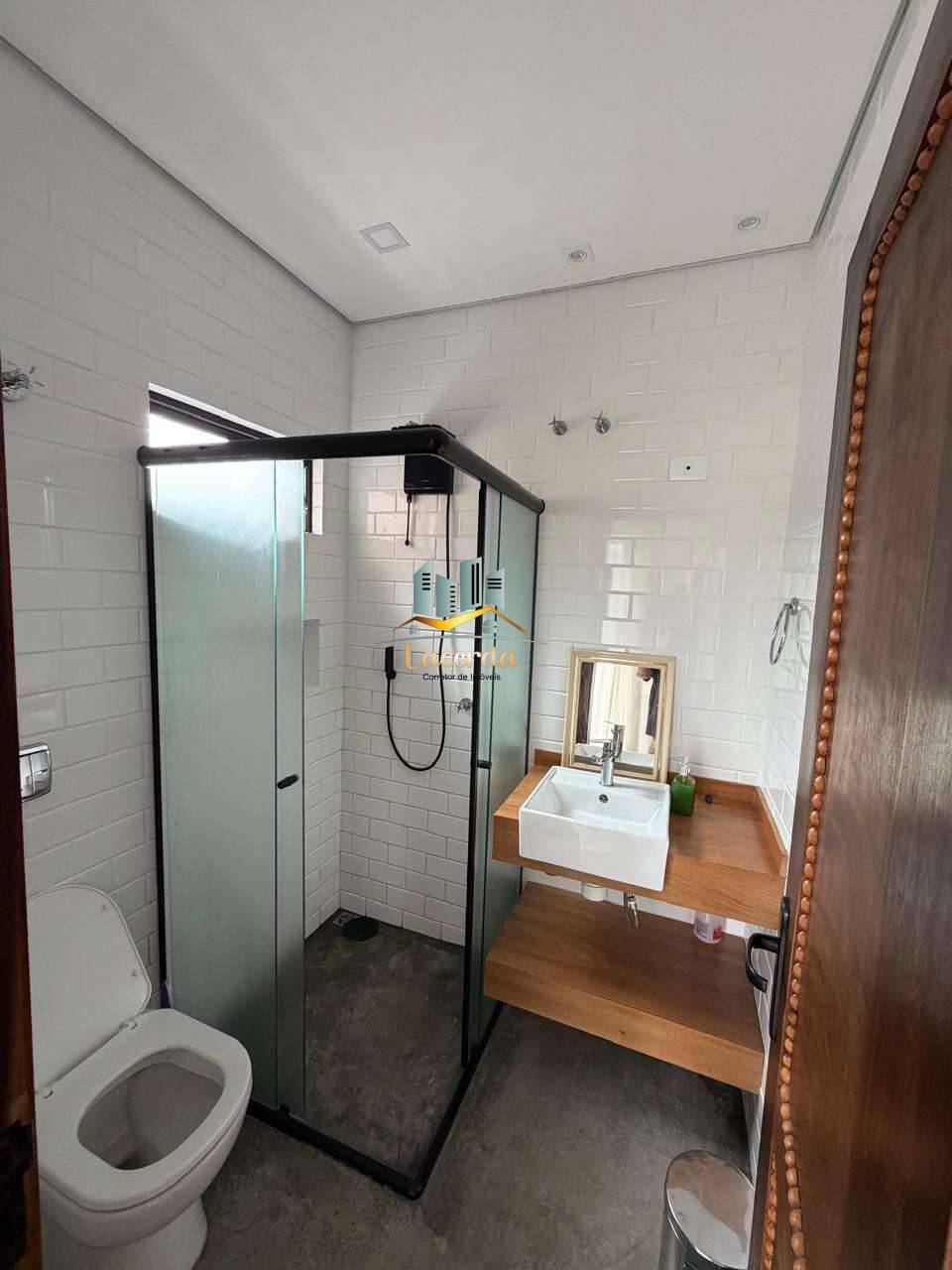 Casa em condomínio a venda em Piraquara! - Nilson Lacerda Filho Corretor de Imóveis