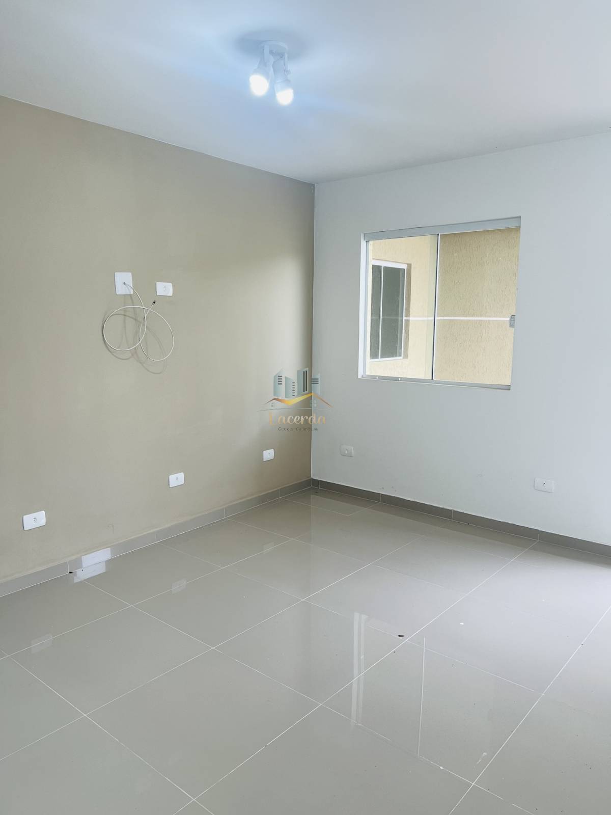 Casa no bairro vila militar . - Nilson Lacerda Filho Corretor de Imóveis