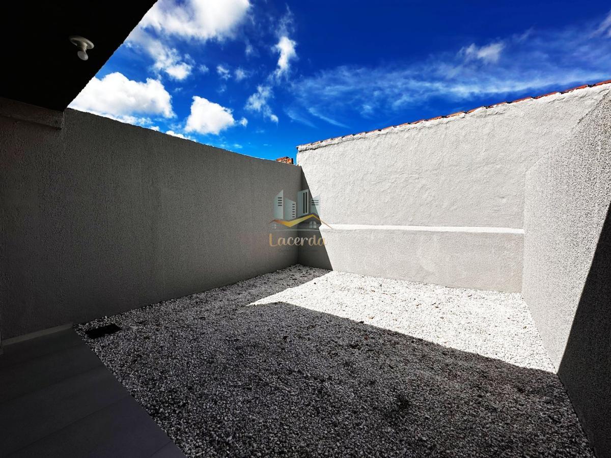 Linda  casa em pinhais bairro alto Tarumã . - Nilson Lacerda Filho Corretor de Imóveis