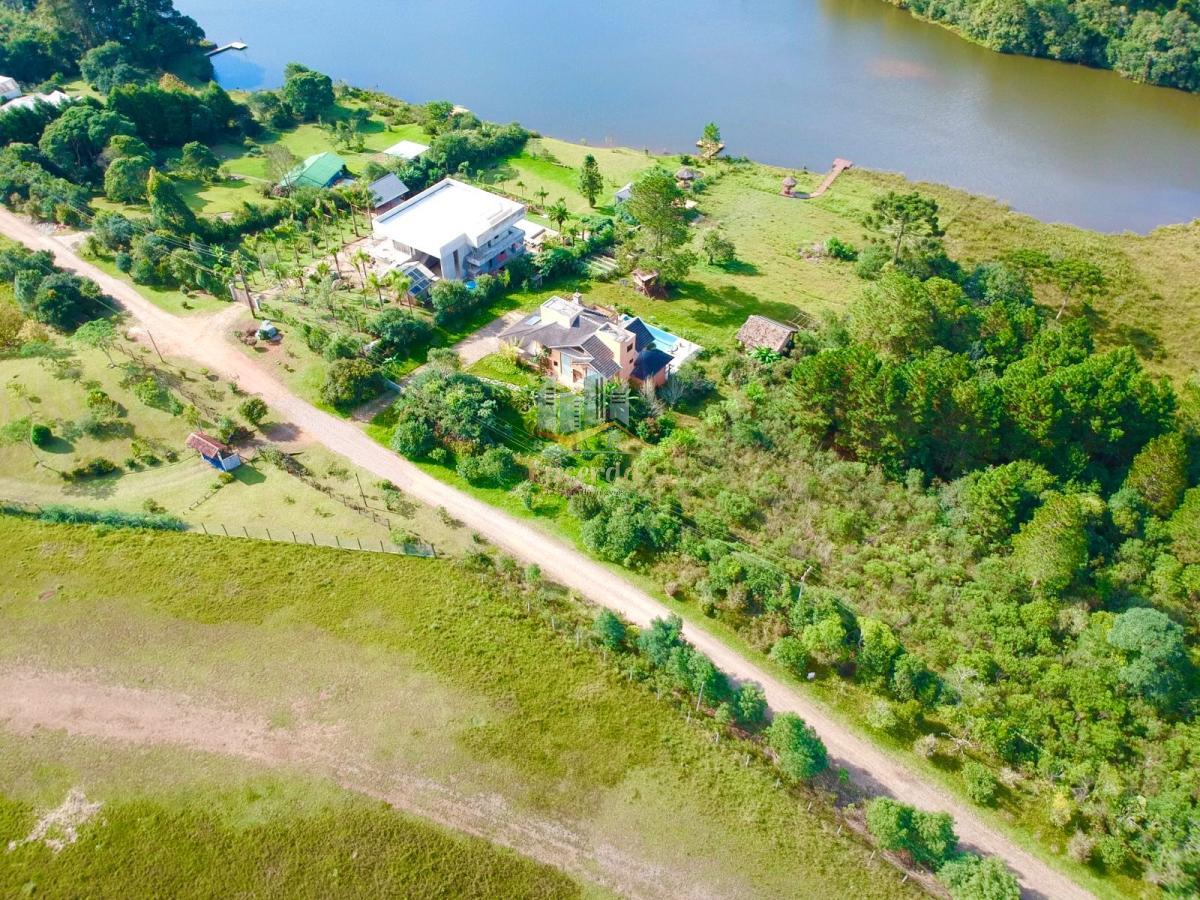 Linda chácara no recreio da Serra em Piraquara . - Nilson Lacerda Filho Corretor de Imóveis