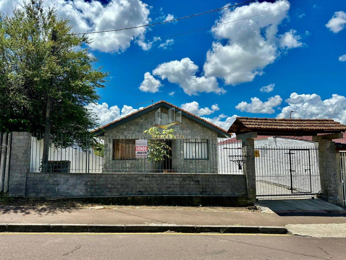 Ótima casa a venda no Jardim Santa Mônica! - Nilson Lacerda Filho Corretor de Imóveis