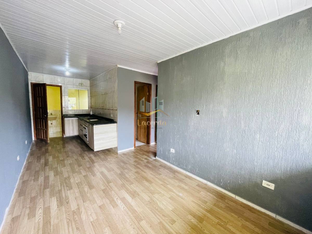 Ótima casa em condômino em Piraquara - Nilson Lacerda Filho Corretor de Imóveis