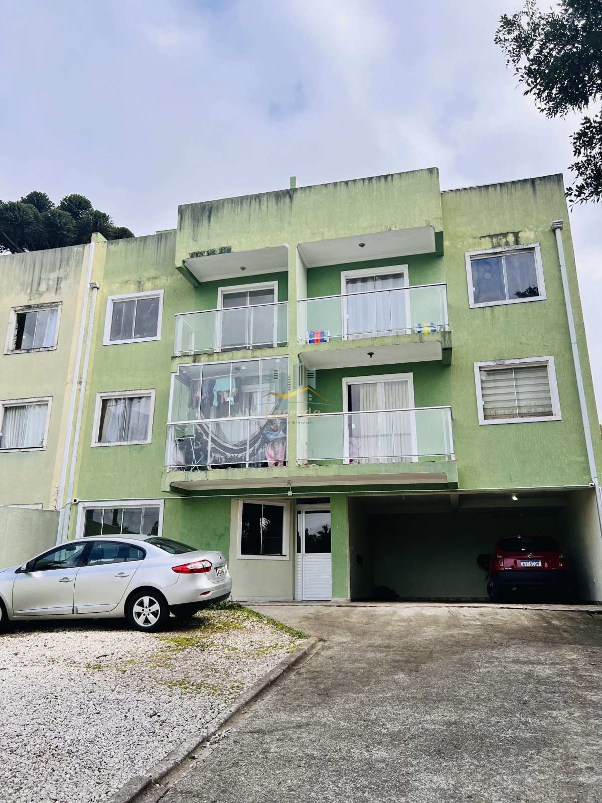 Ótimo duplex à venda, centro de Piraquara! - Nilson Lacerda Filho Corretor de Imóveis