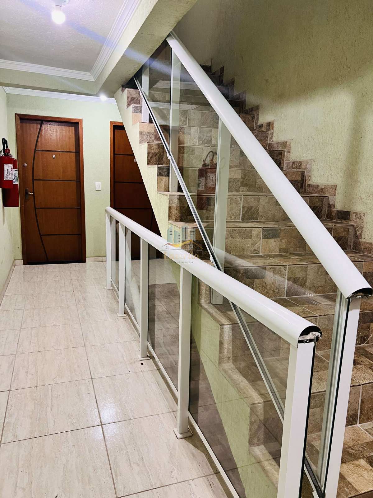 Ótimo duplex à venda, centro de Piraquara! - Nilson Lacerda Filho Corretor de Imóveis