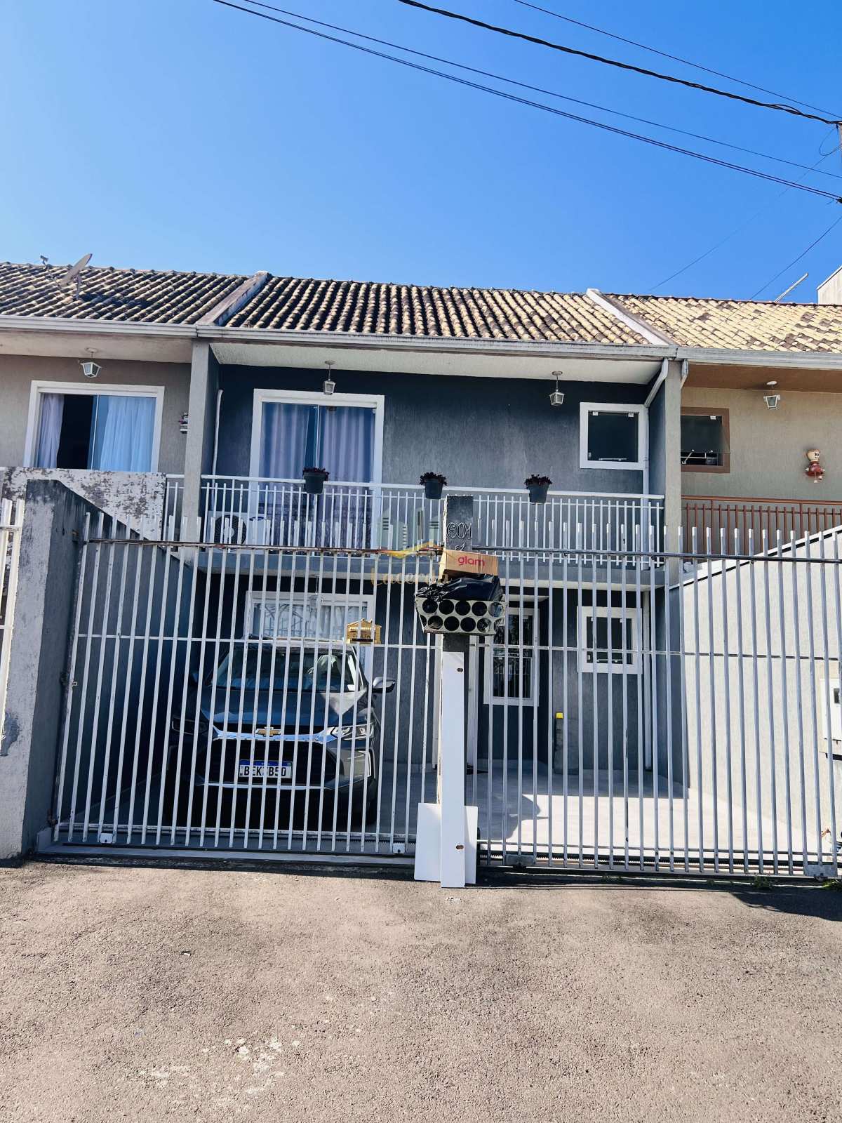 Sobrado à venda em Piraquara, Vila Juliana, com 3 quartos, 110m2m² - Nilson Lacerda Filho Corretor de Imóveis