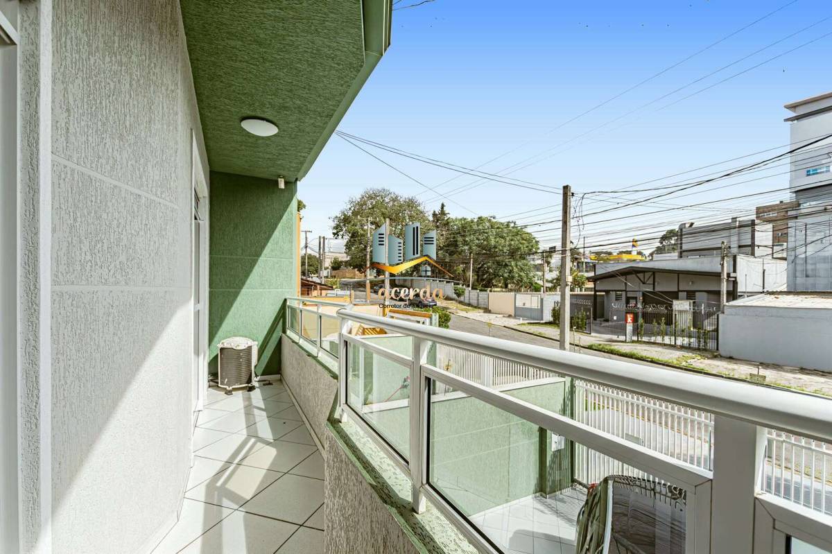 Sobrado triplex no Guaíra - Curitiba! - Nilson Lacerda Filho Corretor de Imóveis