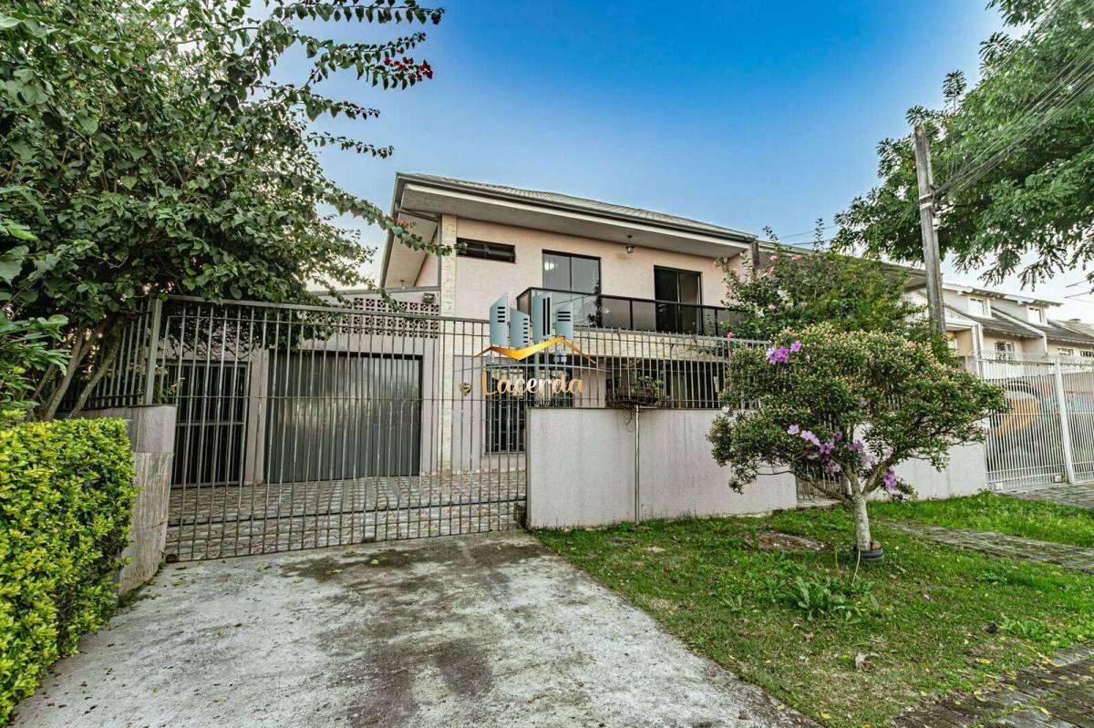 Triplex a venda no Capão da Imbuía - Curitiba! - Nilson Lacerda Filho Corretor de Imóveis