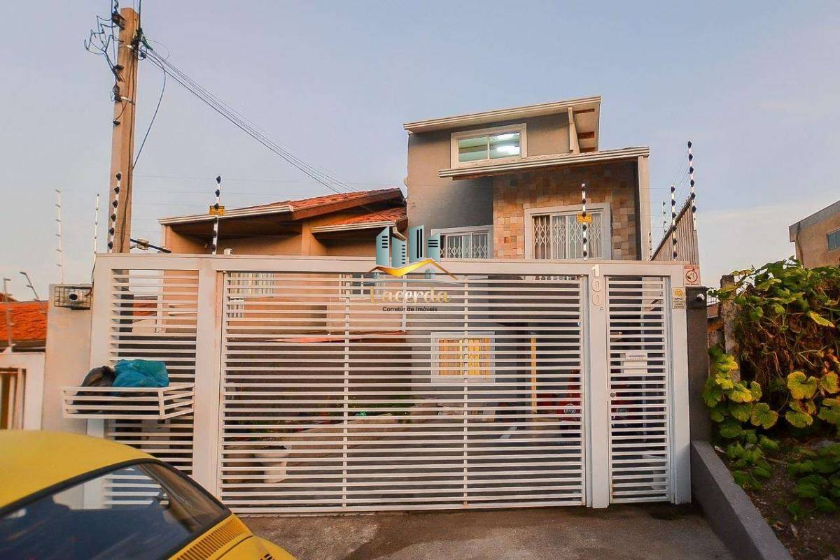 Triplex a venda no centro de Pinhais! - Nilson Lacerda Filho Corretor de Imóveis