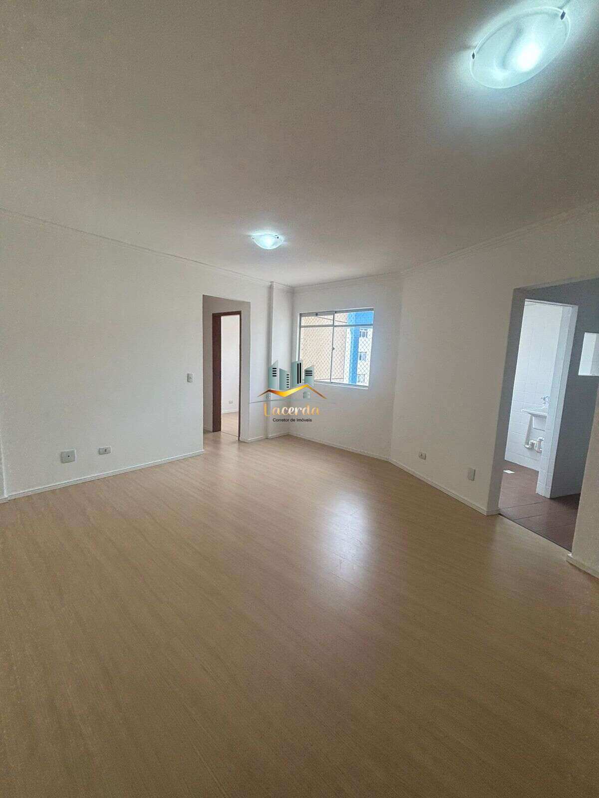 Vendo apartamento no bairro vila Hauer - Nilson Lacerda Filho Corretor de Imóveis