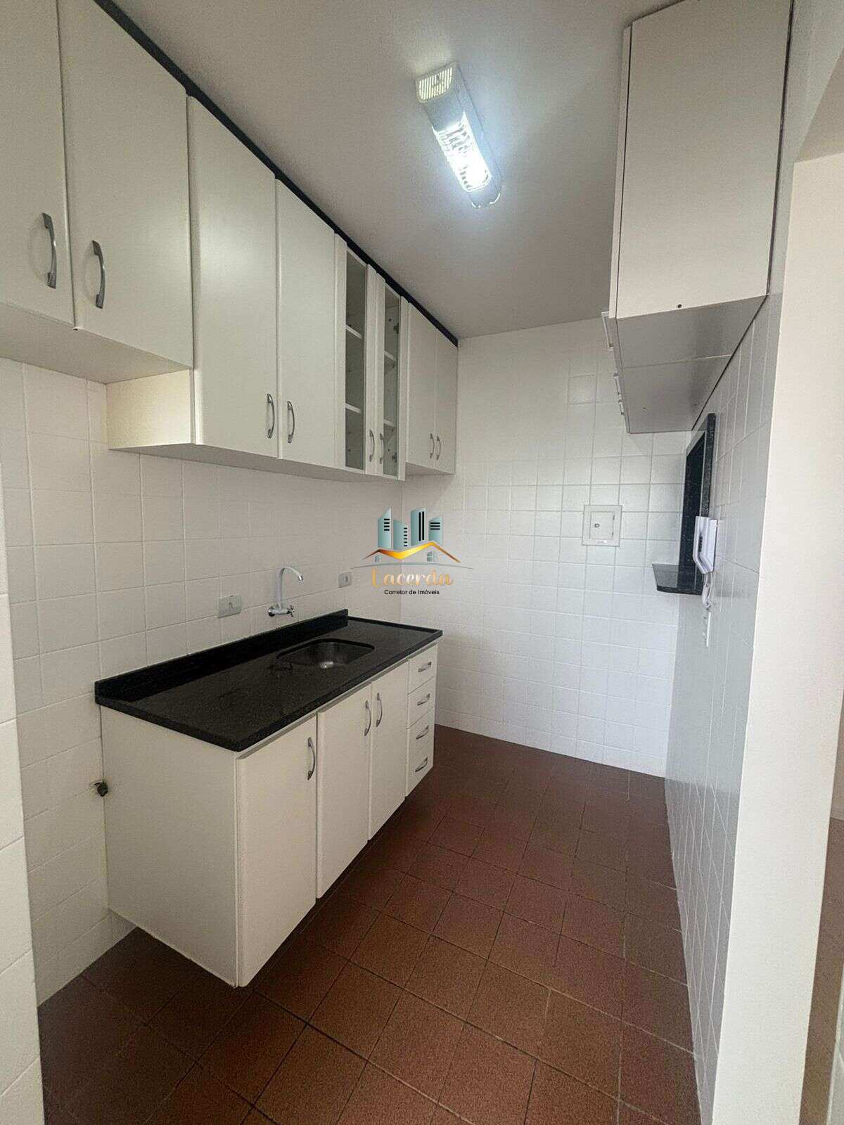Vendo apartamento no bairro vila Hauer - Nilson Lacerda Filho Corretor de Imóveis