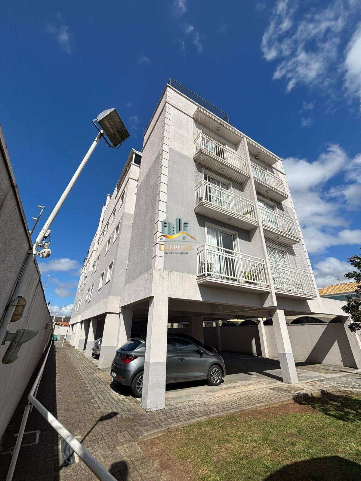 Vendo apartamento - residencial castelano no Hauer - Nilson Lacerda Filho Corretor de Imóveis