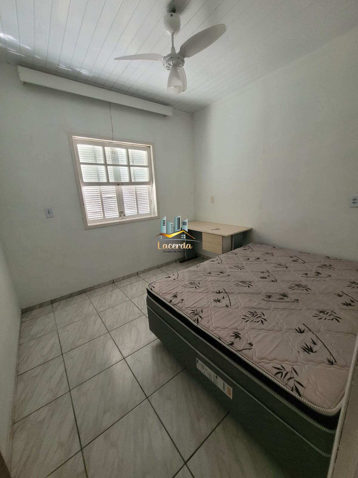 Vendo casa em itapua litoral de Santa Catarina - Nilson Lacerda Filho Corretor de Imóveis