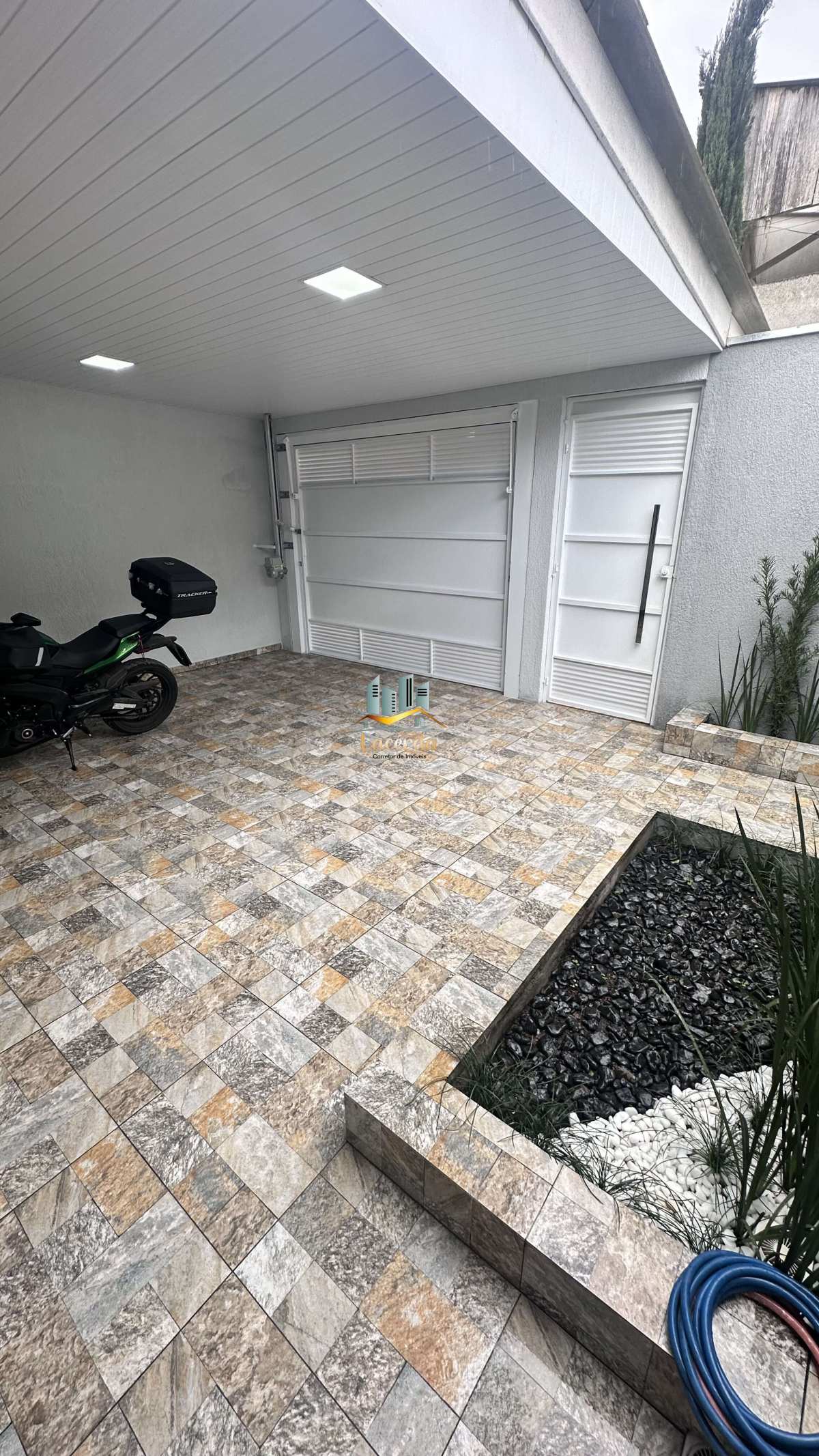 Vendo casa em Piraquara - Nilson Lacerda Filho Corretor de Imóveis