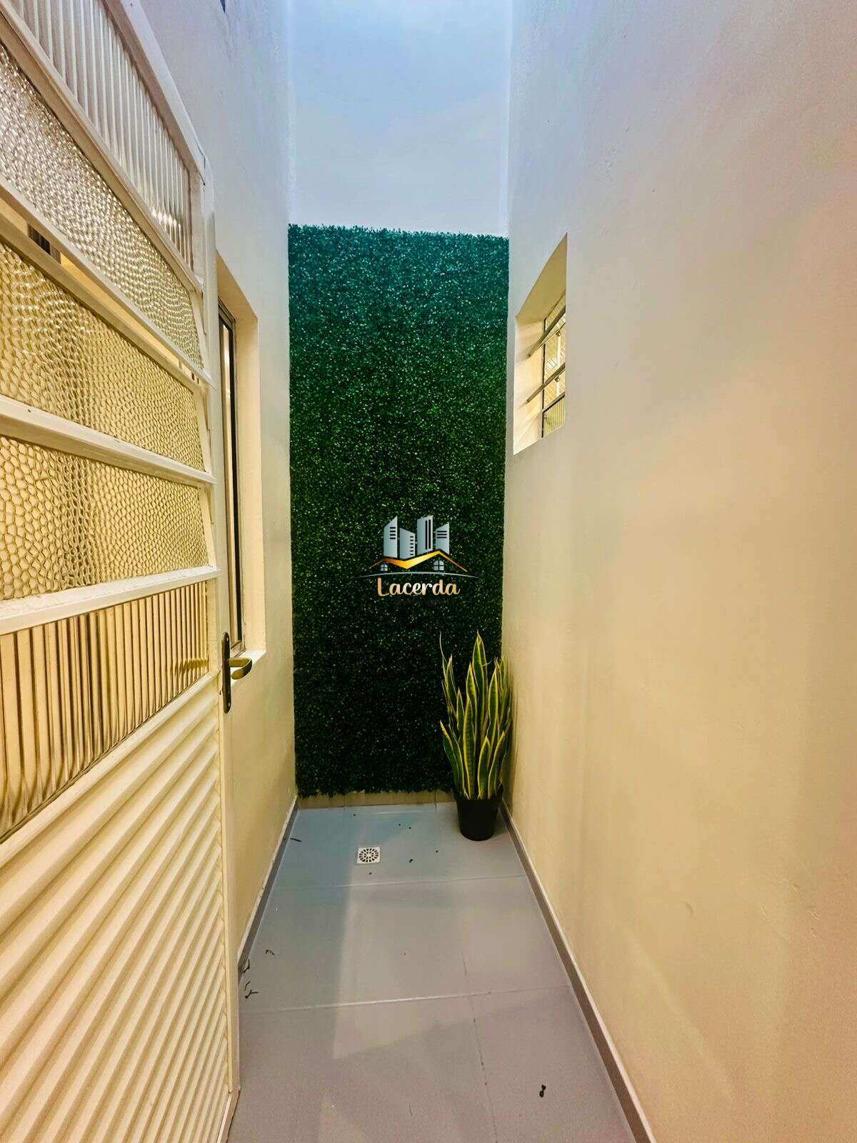 Vendo casa no centro de Piraquara - Nilson Lacerda Filho Corretor de Imóveis