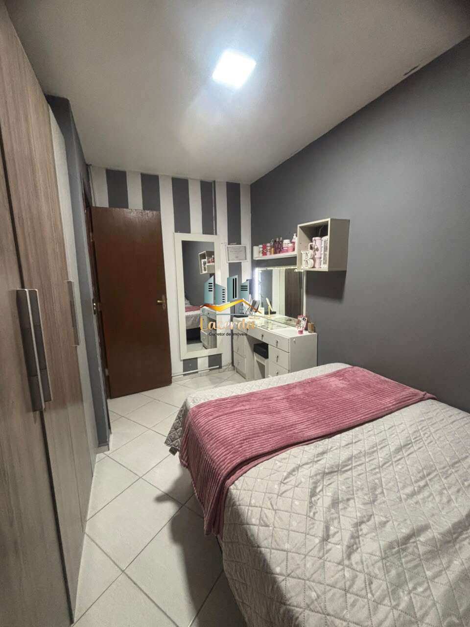 Vendo casa no jardim bela vista  em Piraquara - Nilson Lacerda Filho Corretor de Imóveis