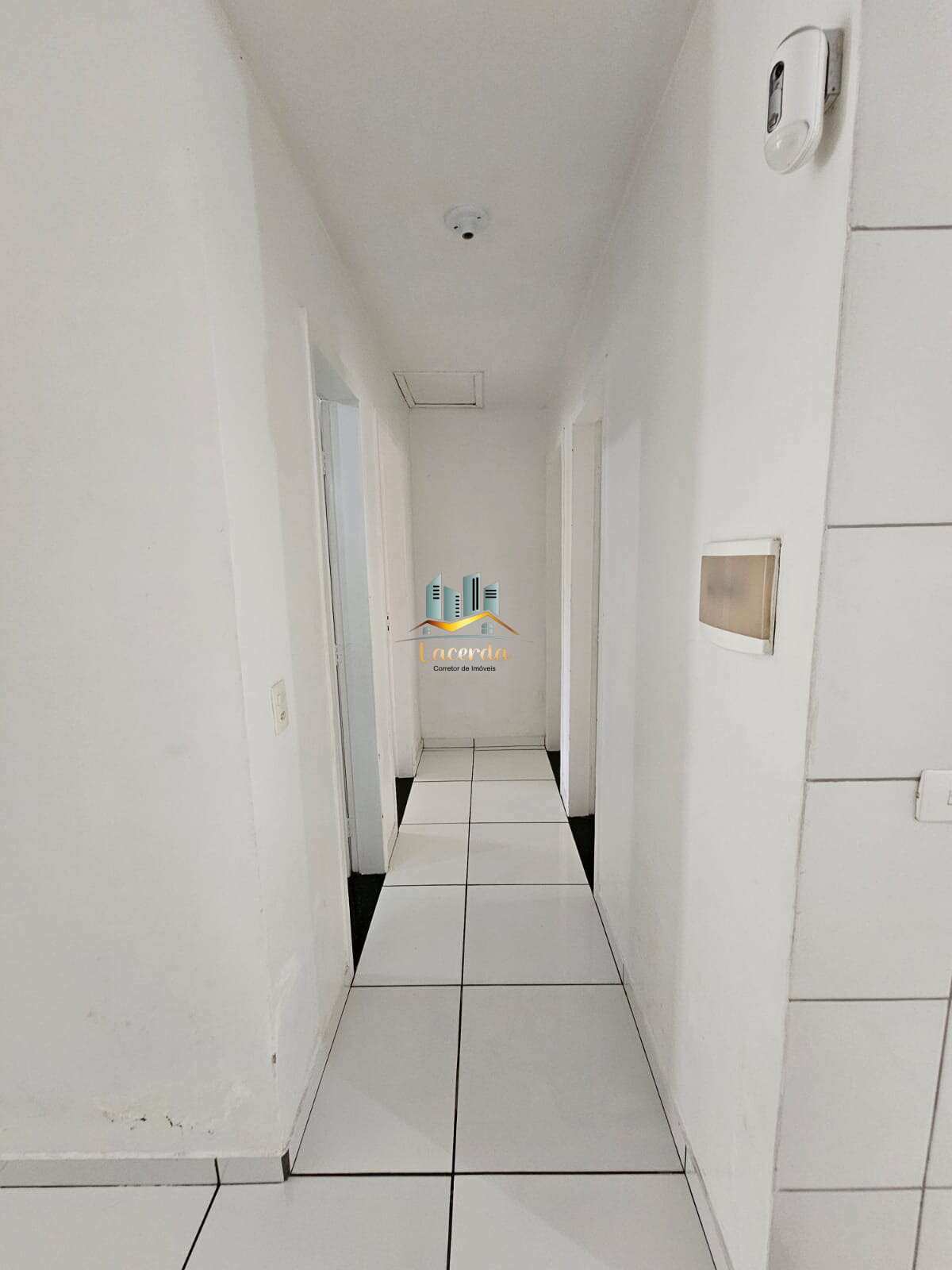 Vendo casa no portal dos lírios em piraquara. - Nilson Lacerda Filho Corretor de Imóveis